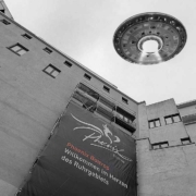Vom Kaufhaus Karstadt zur Phoenix Galerie