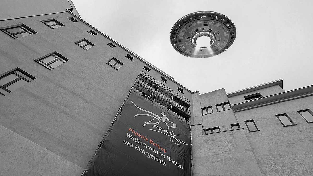 Vom Kaufhaus Karstadt zur Phoenix Galerie