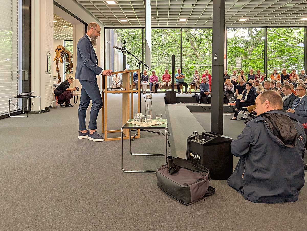 Johannes von der Gathen vom Museumsverein Josef Albers Museum Quadrat